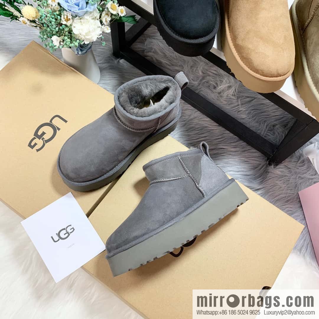 🐰🐰UGG thick bottom mini low top 🐾~ snow boots