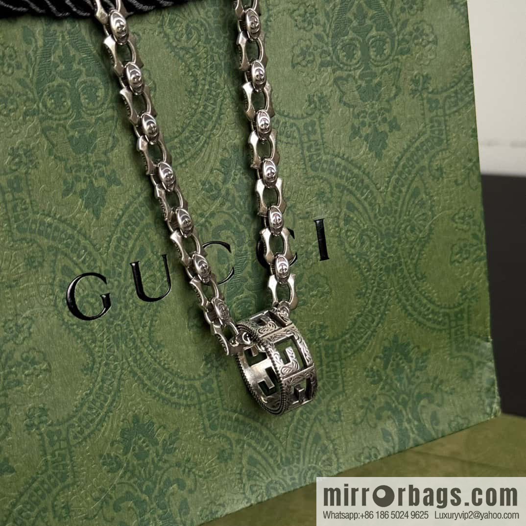 ☀New Gucci Gucci Double G Ring Necklace ☀