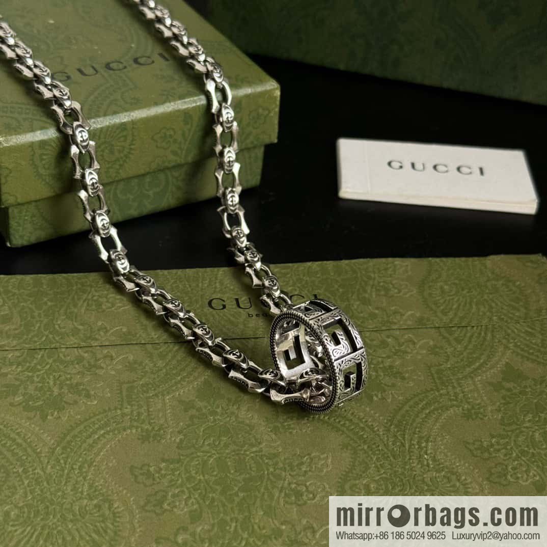 ☀New Gucci Gucci Double G Ring Necklace ☀