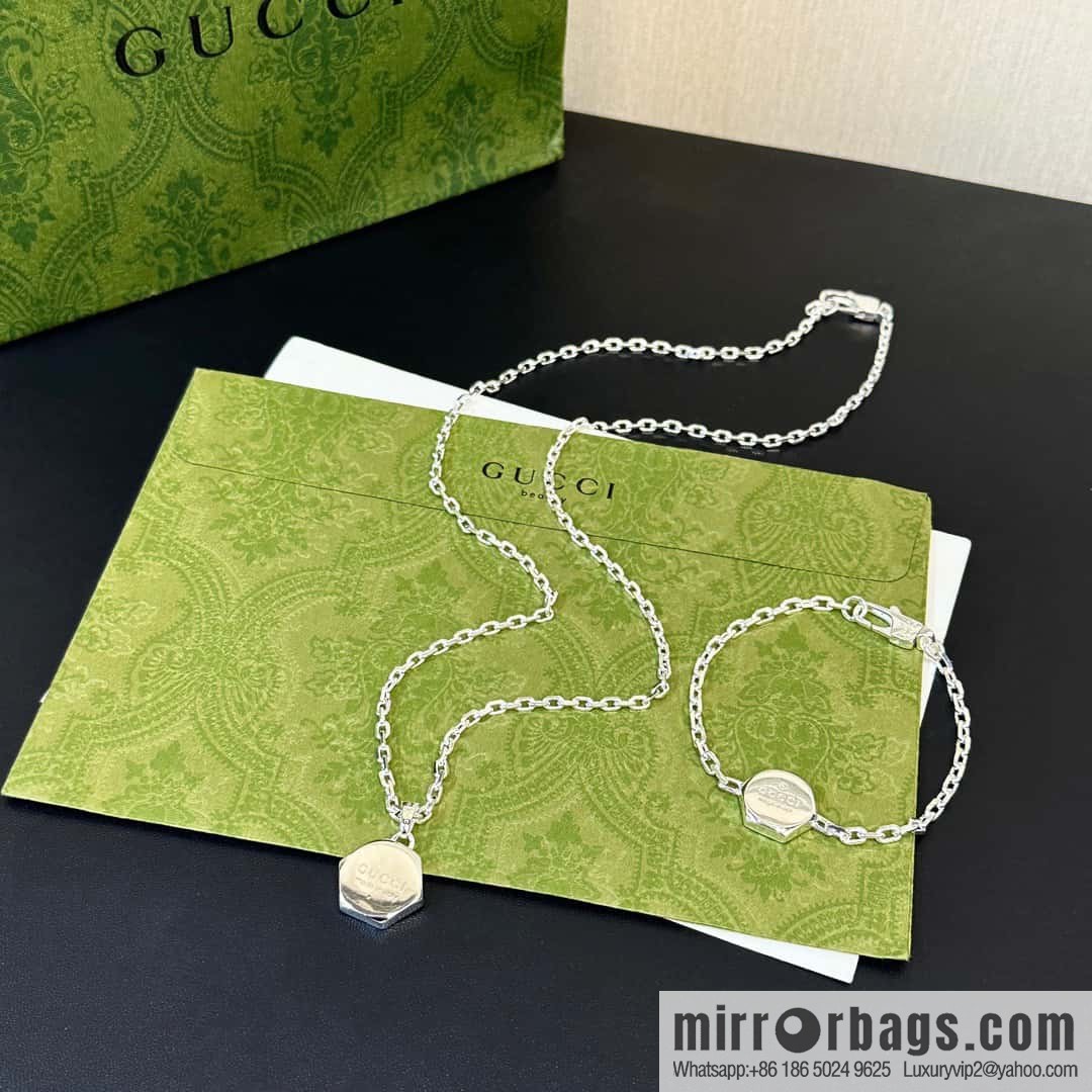 ☀New Gucci Gucci hexagonal necklace, bracelet ☀