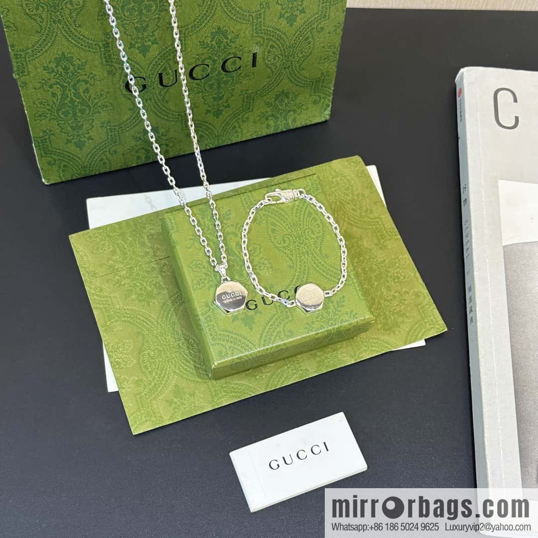 ☀New Gucci Gucci hexagonal necklace, bracelet ☀