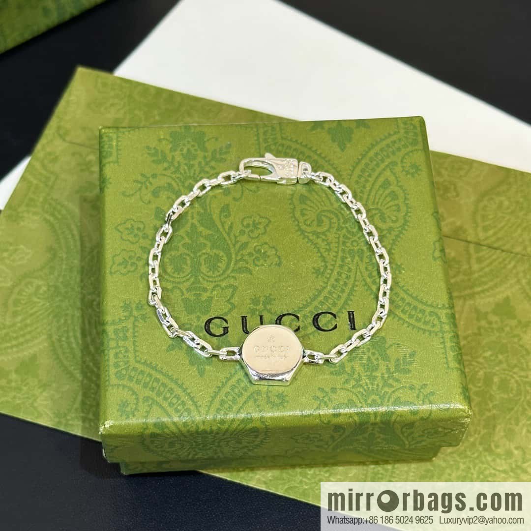 ☀New Gucci Gucci hexagonal necklace, bracelet ☀