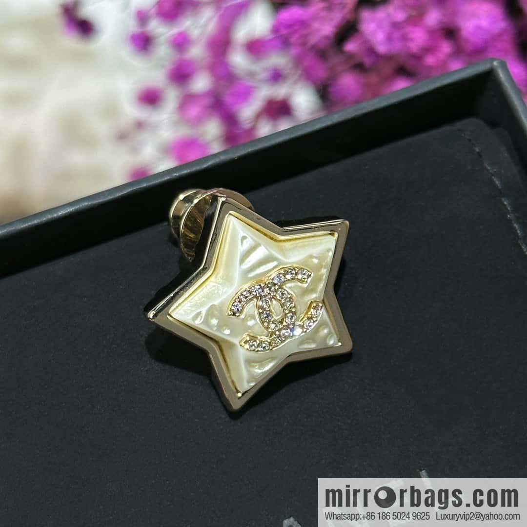 ☀️New ☑️ Chanel Double C Pentagram ⭐ Star Brooch ☀️