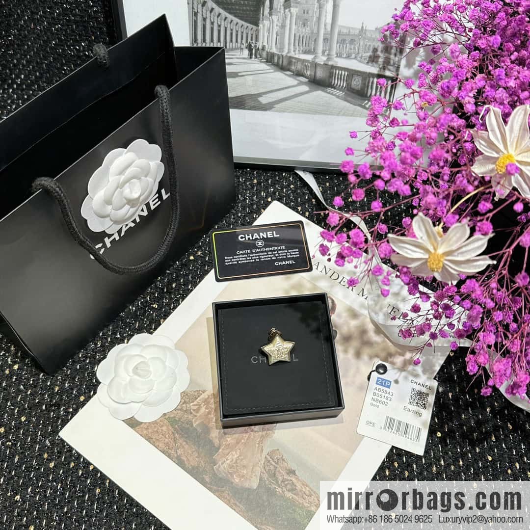☀️New ☑️ Chanel Double C Pentagram ⭐ Star Brooch ☀️