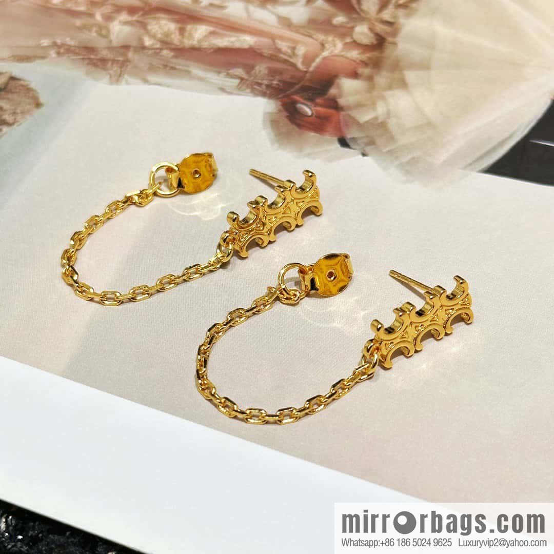 ☀️New ☑️ Celine tassel Arc de Triomphe stud earrings ☀️