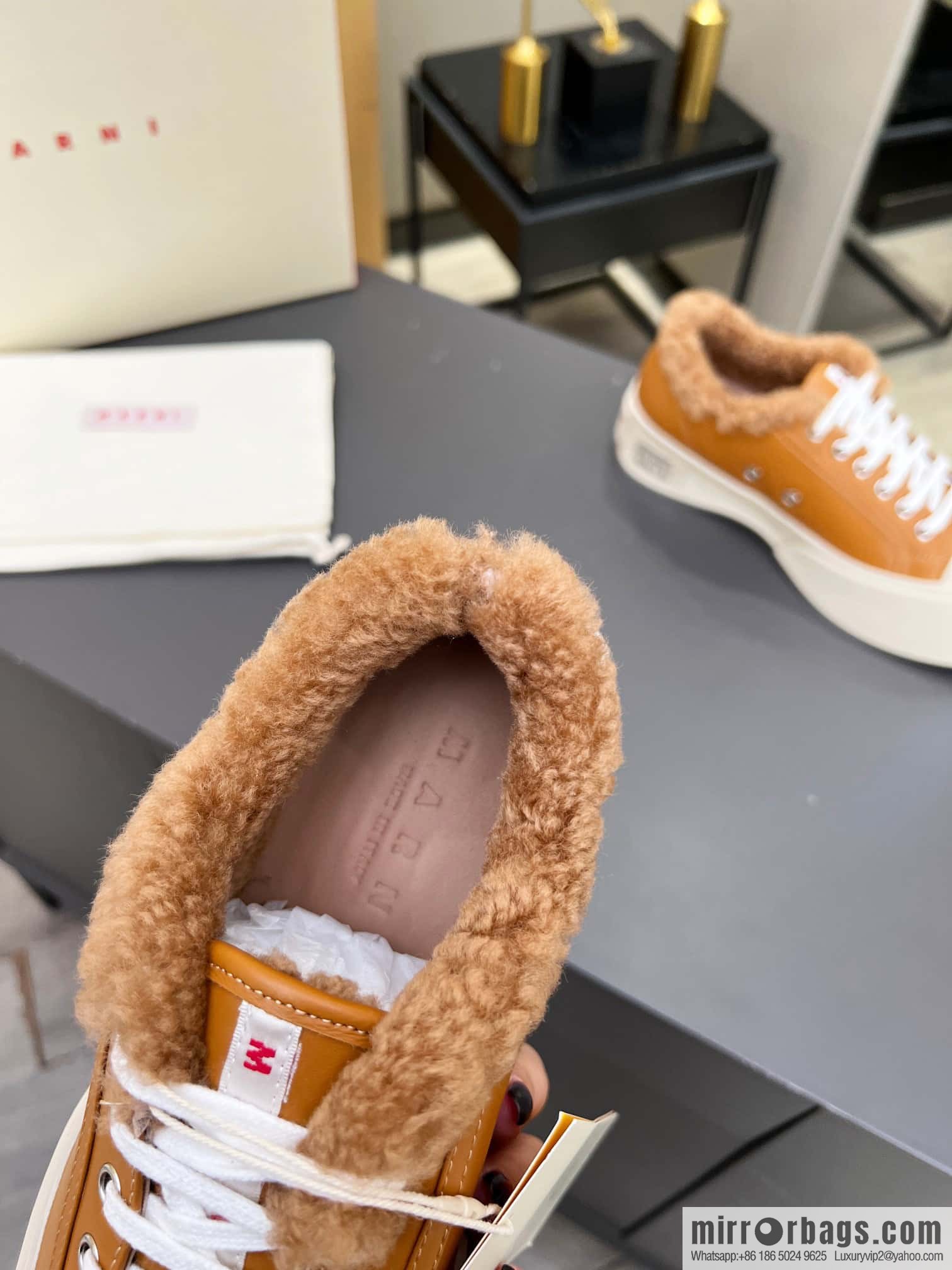 🐰🐰MARNI star with ❤️‍🔥 high version MARNI catwalk model flat shoes