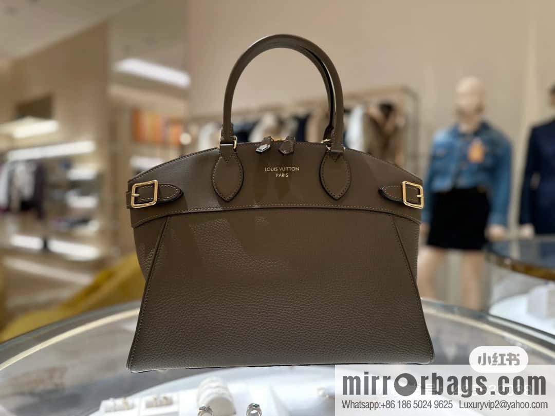 [Original order boutique] M22914 black full leather portable women's bag series Lock It MM handbag M22914 22925 22927 23061 Ays Lock It MM bag