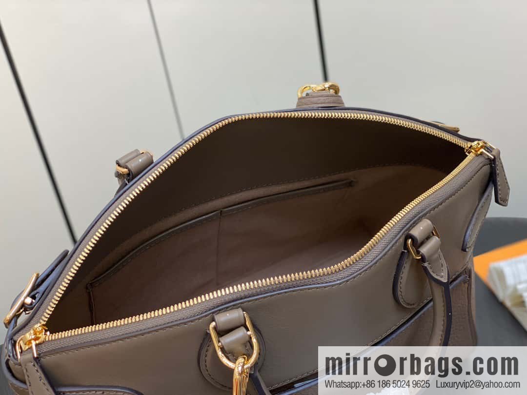 [Original order boutique] M22914 black full leather portable women's bag series Lock It MM handbag M22914 22925 22927 23061 Ays Lock It MM bag