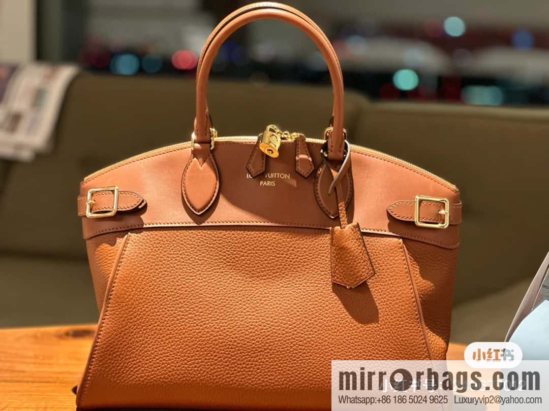 [Original order boutique] M22914 black full leather portable women's bag series Lock It MM handbag M22914 22925 22927 23061 Ays Lock It MM bag