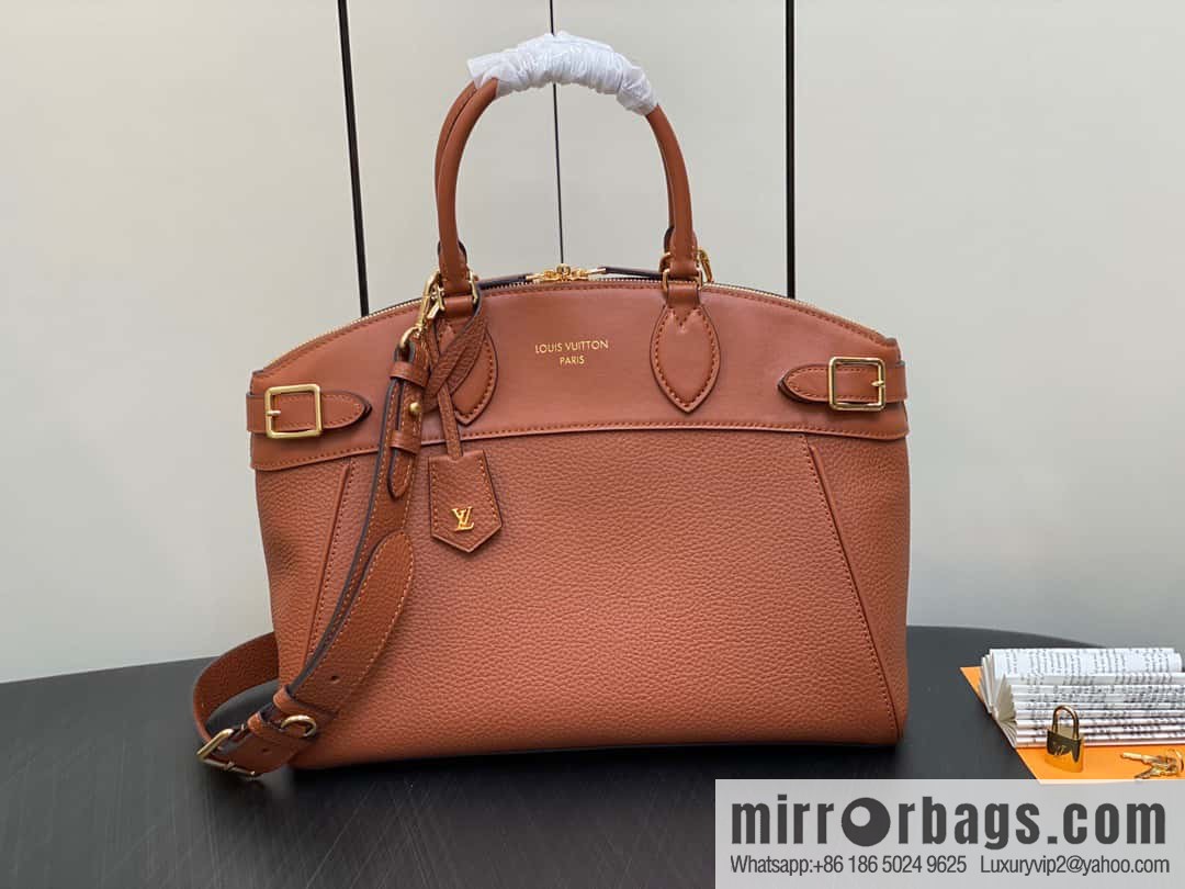 [Original order boutique] M22914 black full leather portable women's bag series Lock It MM handbag M22914 22925 22927 23061 Ays Lock It MM bag