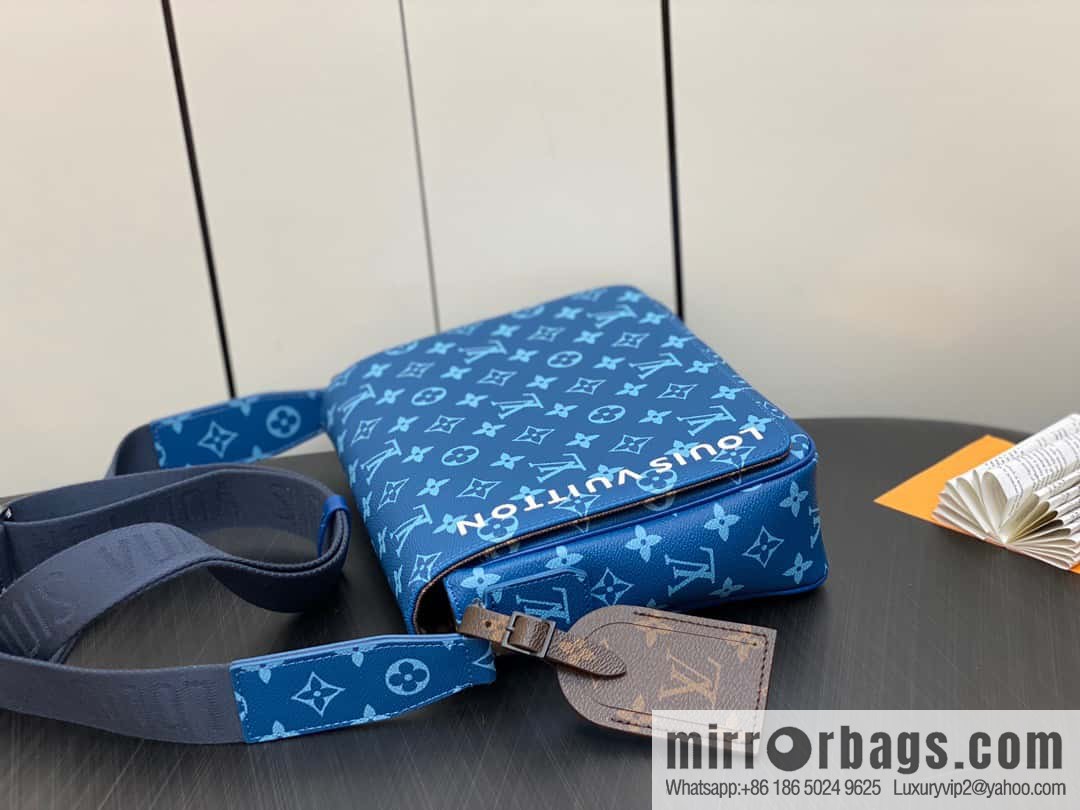 [Original order boutique] M23785 blue silk screen, men's bag messenger bag series District PM messenger bag