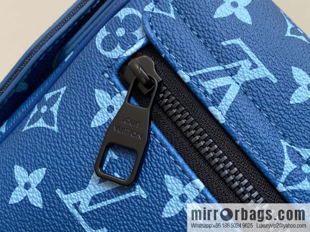 [Original order boutique] M23785 blue silk screen, men's bag messenger bag series District PM messenger bag