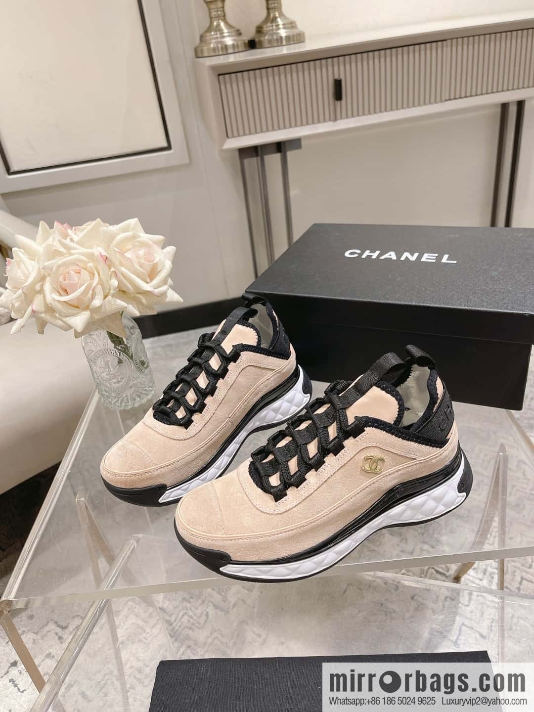 🐰🐰Chanel | The latest couple casual four seasons sports shoes at the counter🦋