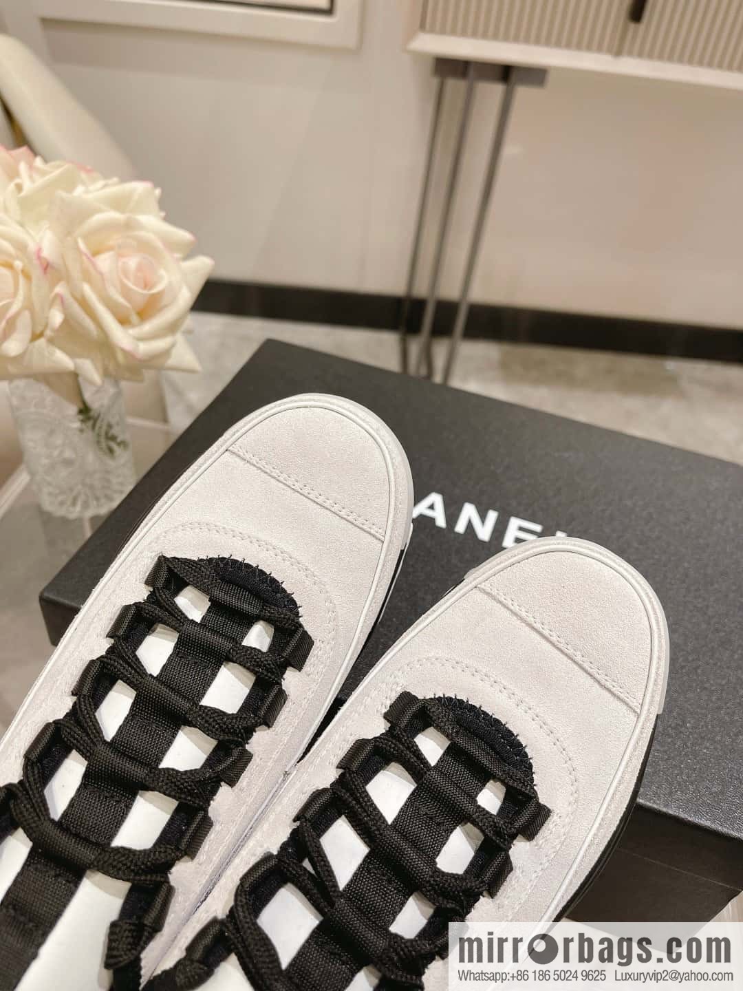 🐰🐰Chanel | The latest couple casual four seasons sports shoes at the counter🦋