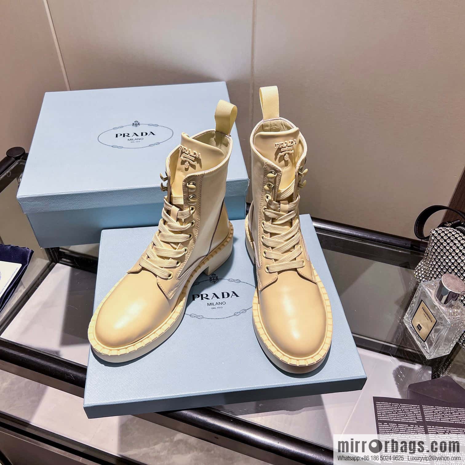 🐰🐰Top 🔝 2022SSS launched Prada boots series 🌲🌲 1 💥 PRADA early autumn and winter catwalk Internet celebrity with the same style