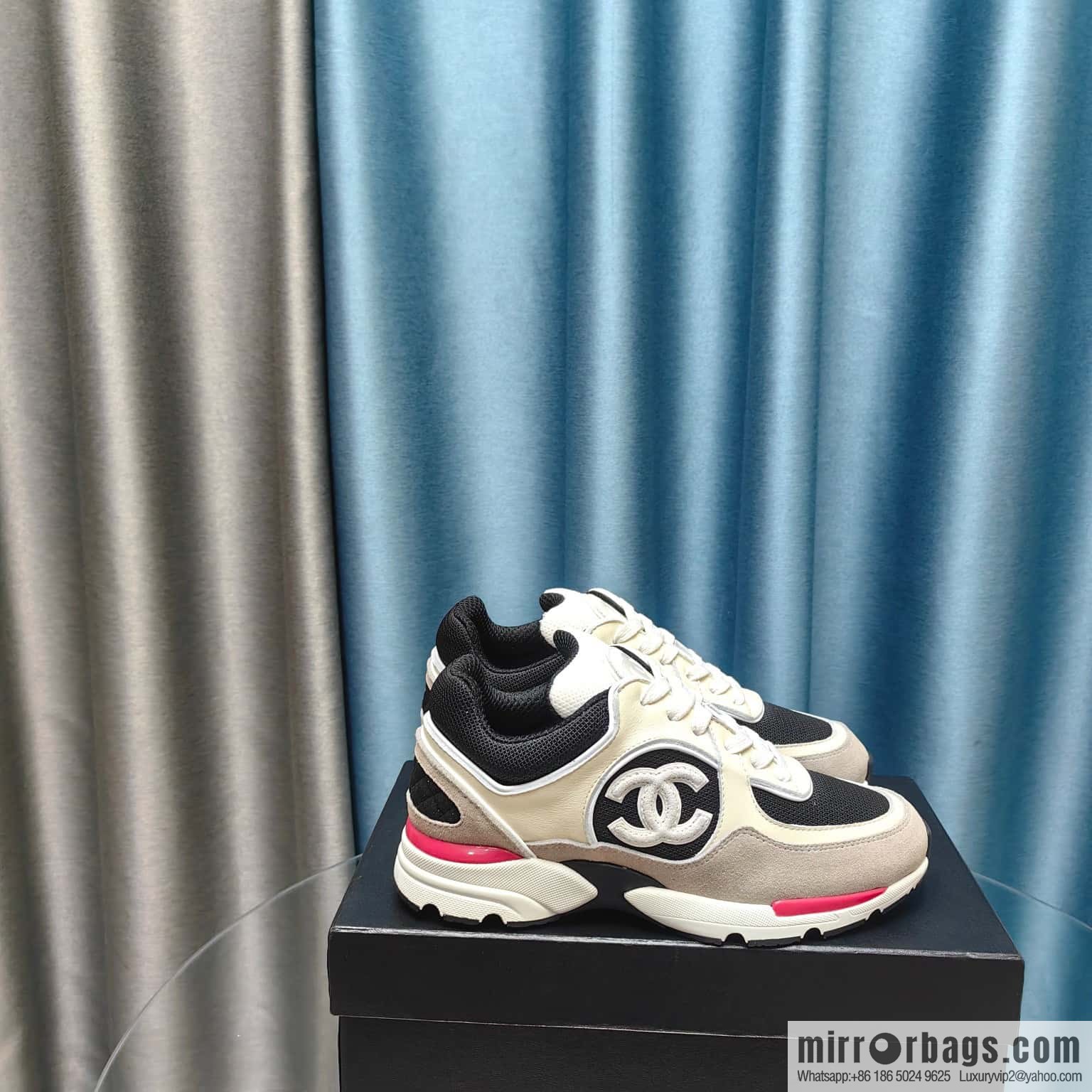 🐰🐰CHANE Xiaoxiang platform panda board shoes sneakers, Chanel 2023ss hot panda shoes 🐼 color scheme platform casual sneakers board shoes