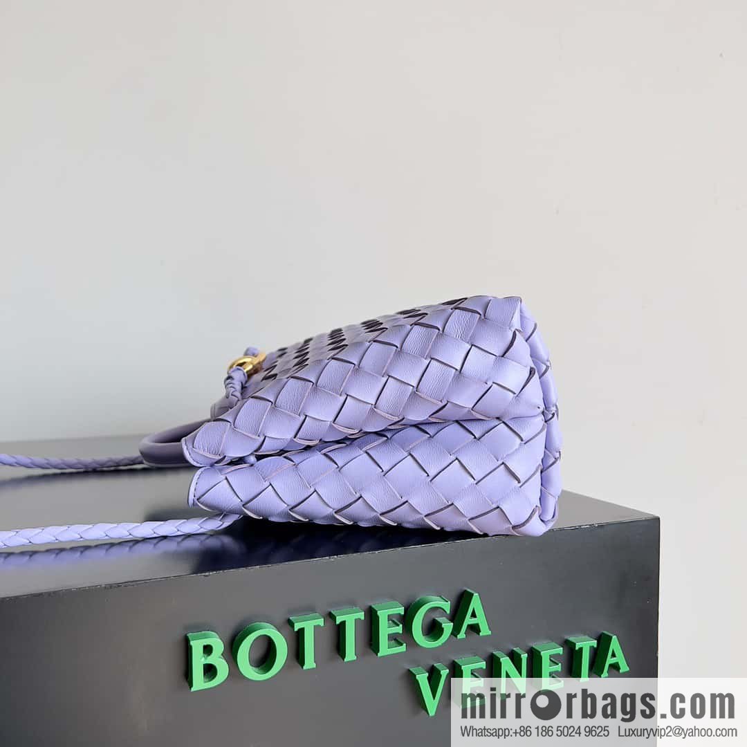 Bottega Veneta's new horizontal Andiamond handbag, model number: 754990 crystal purple.