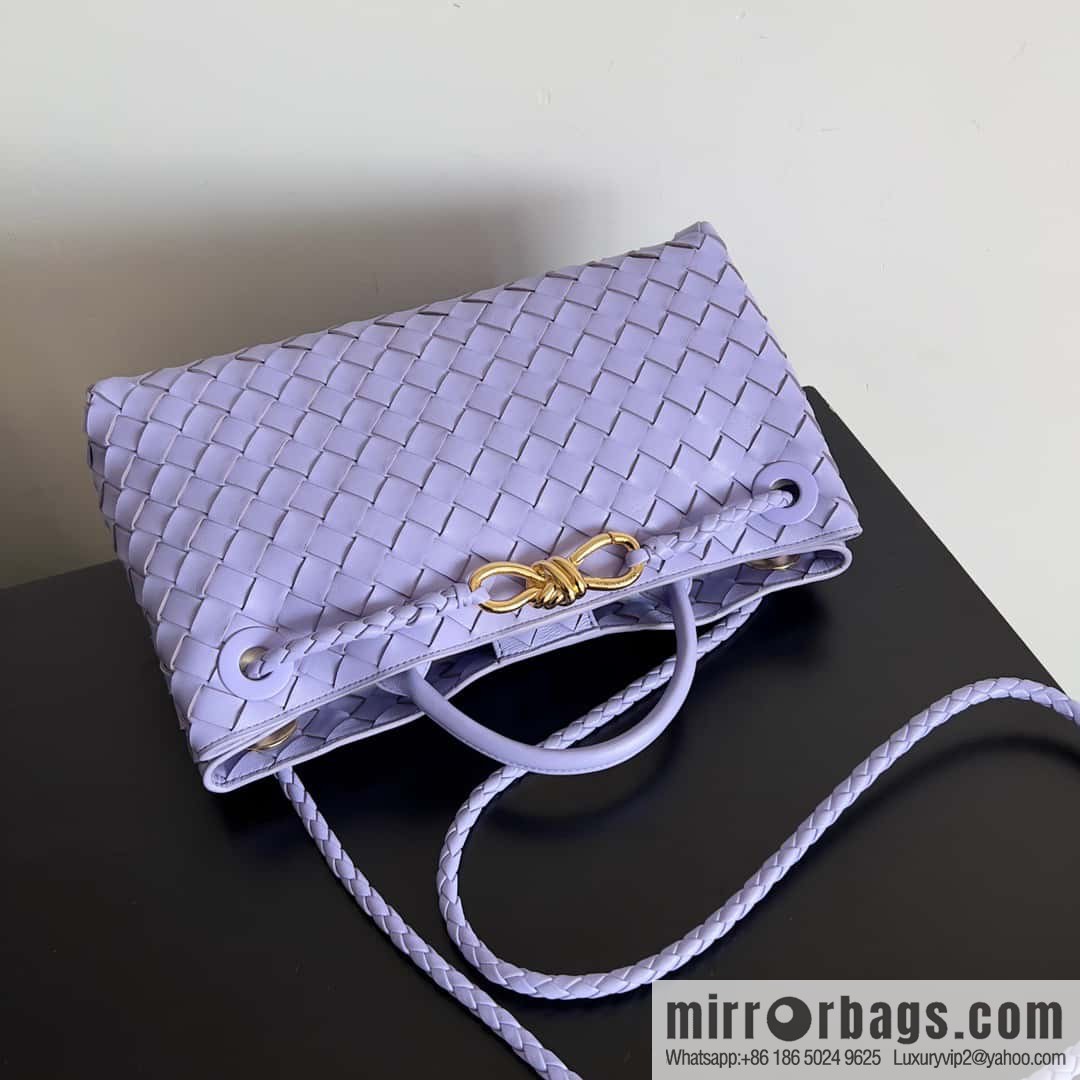 Bottega Veneta's new horizontal Andiamond handbag, model number: 754990 crystal purple.