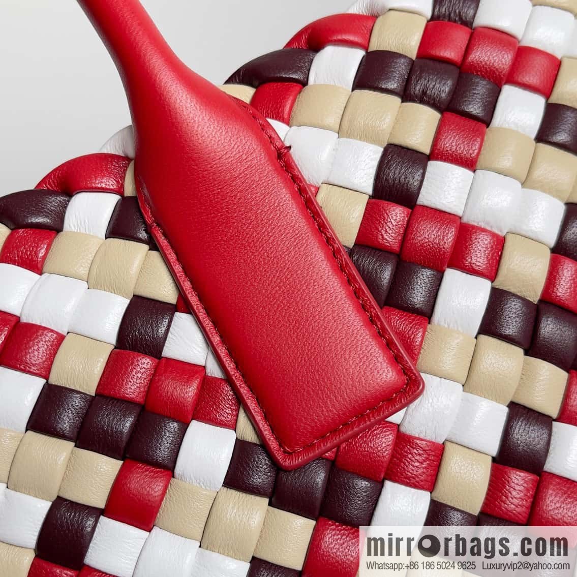 B new Cabat medium shopping bag Macaron color matching cabat basket model number: 730315