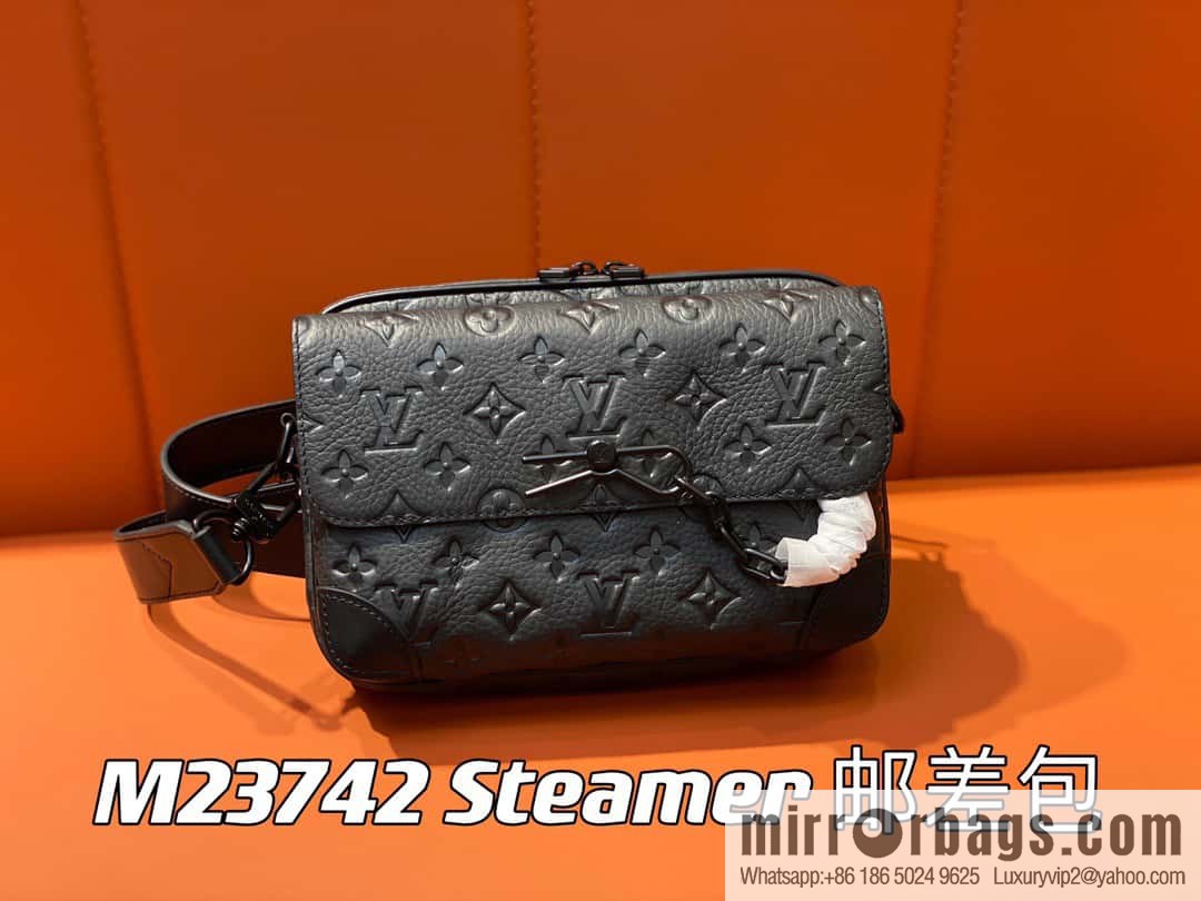[Original single boutique] M23742 46795 full leather black men's bag messenger bag series Steamer messenger bag