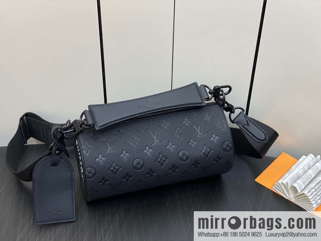 [Original single boutique] M46796 full leather black cylinder bag men's bag series Soft Polochon small handbag
