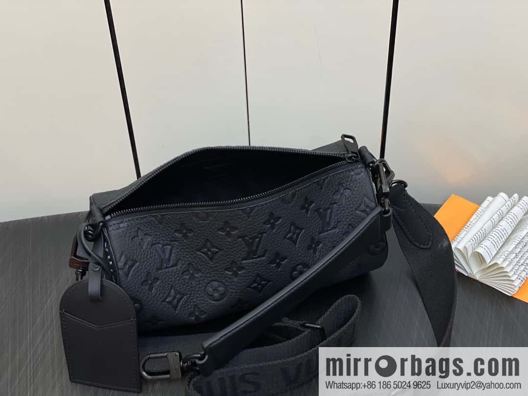[Original single boutique] M46796 full leather black cylinder bag men's bag series Soft Polochon small handbag