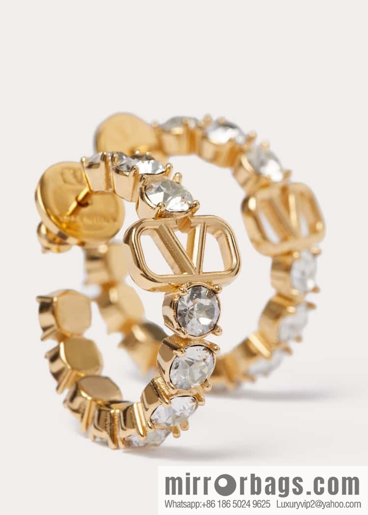 ❗️New ❗️ New ☑️ Valentino semi-round gold full diamond stud earrings