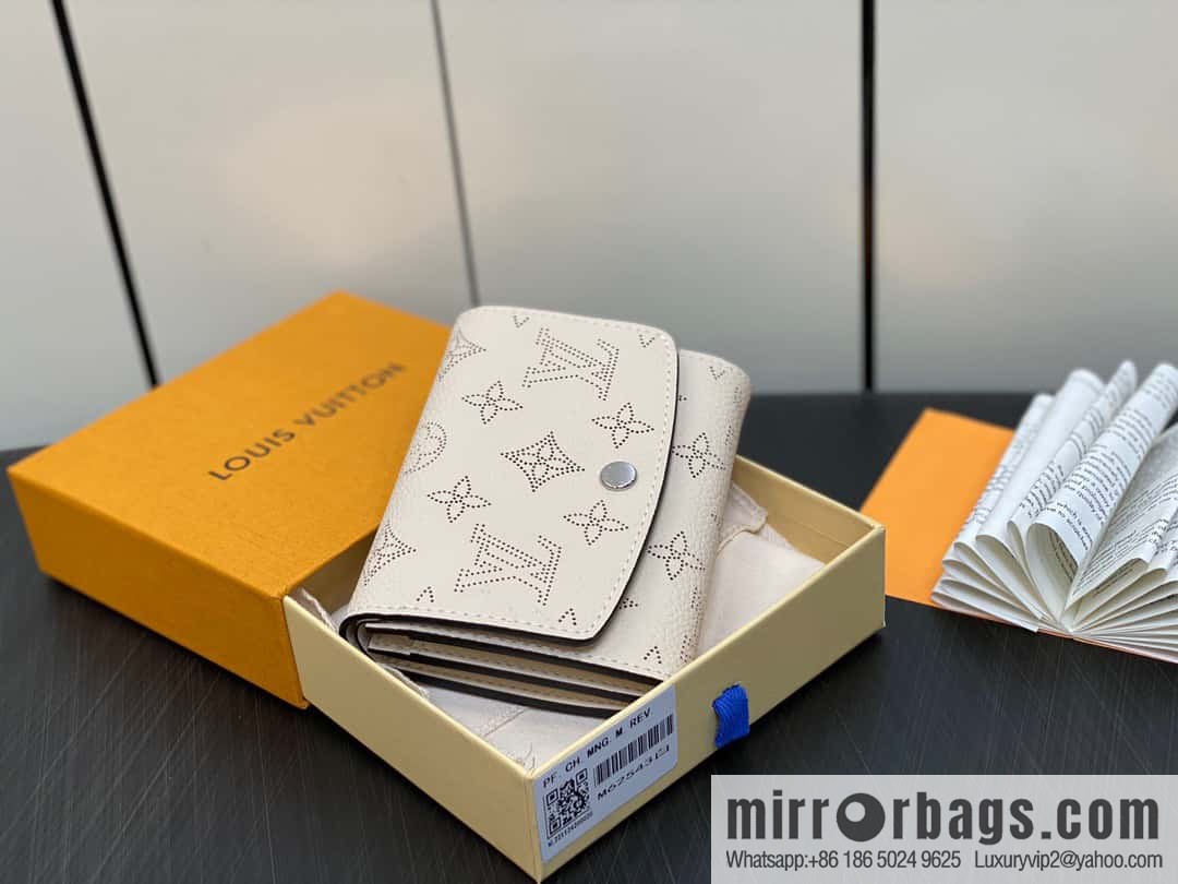 [Original single boutique] M62542 meters white, full leather flip wallet series IRIS COMPACT wallet