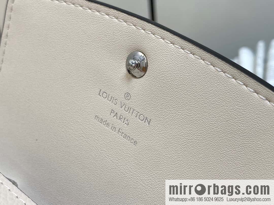 [Original single boutique] M62542 meters white, full leather flip wallet series IRIS COMPACT wallet