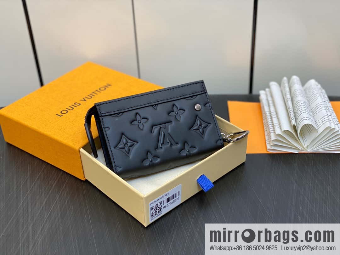 [Original single boutique] M82776 black full leather, key bag wallet series, new VOYAGE key bag in autumn and winter