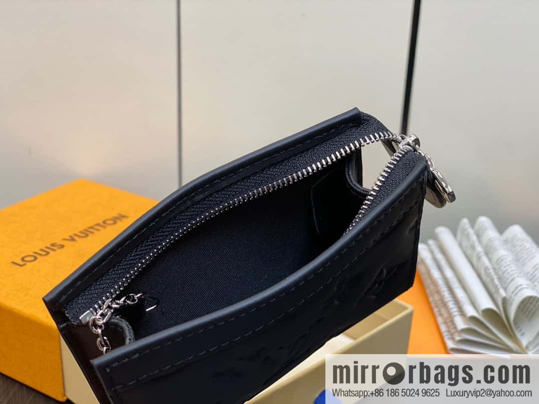 [Original single boutique] M82776 black full leather, key bag wallet series, new VOYAGE key bag in autumn and winter