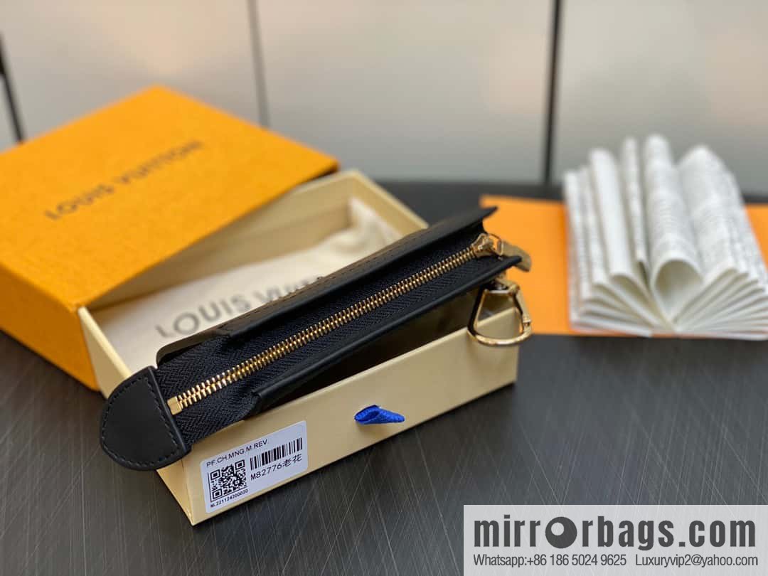[Original single boutique] M82776 monogram key bag wallet series, autumn and winter new VOYAGE key bag