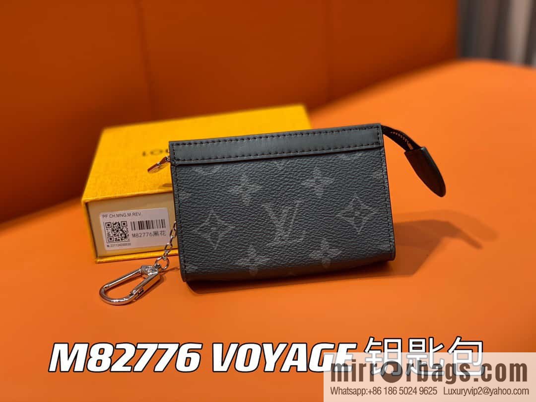 [Original order boutique] M82776 black flower, key bag wallet series, new VOYAGE key bag in autumn and winter