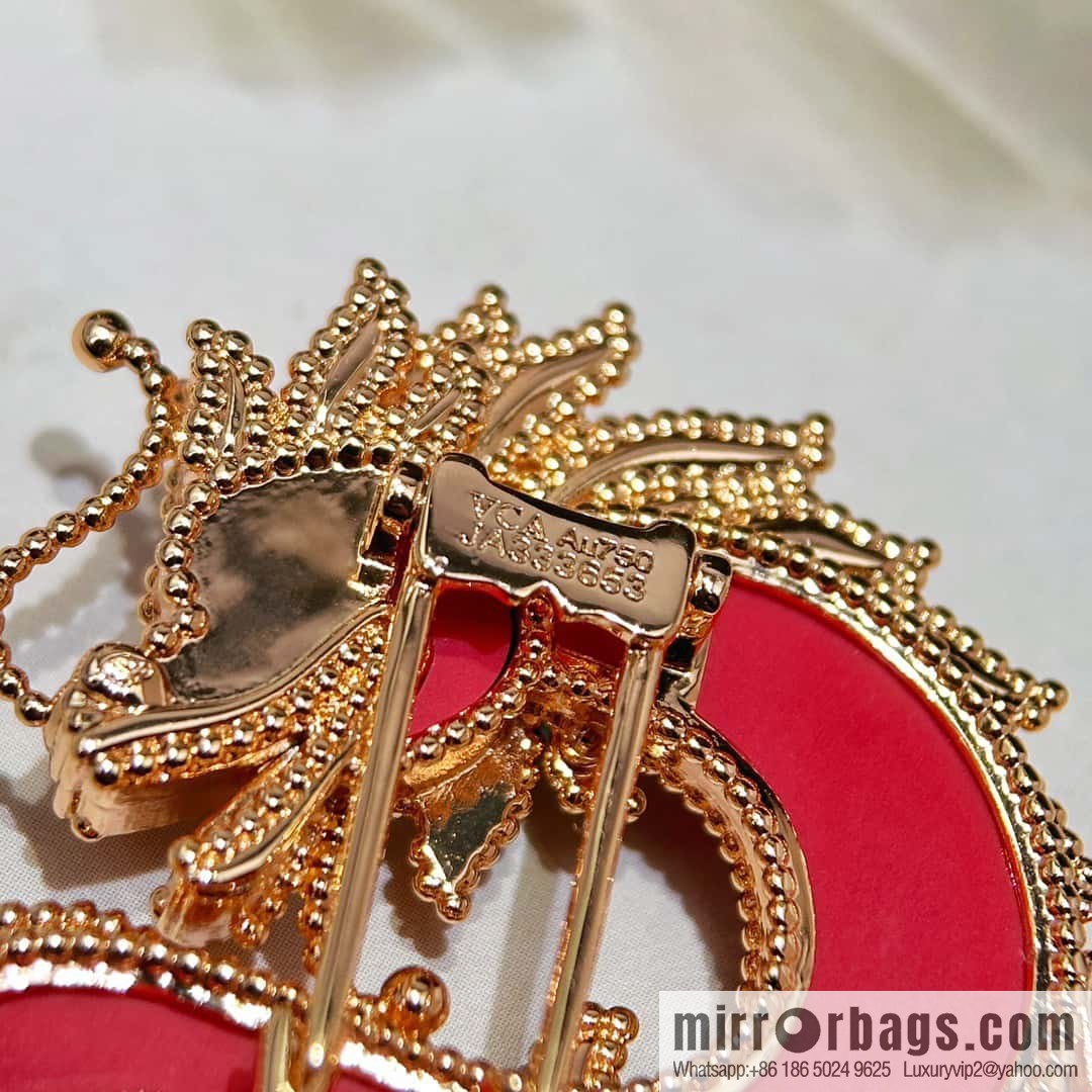 ☀️Van Cleef & Arpels lucky animals brooch ☀️