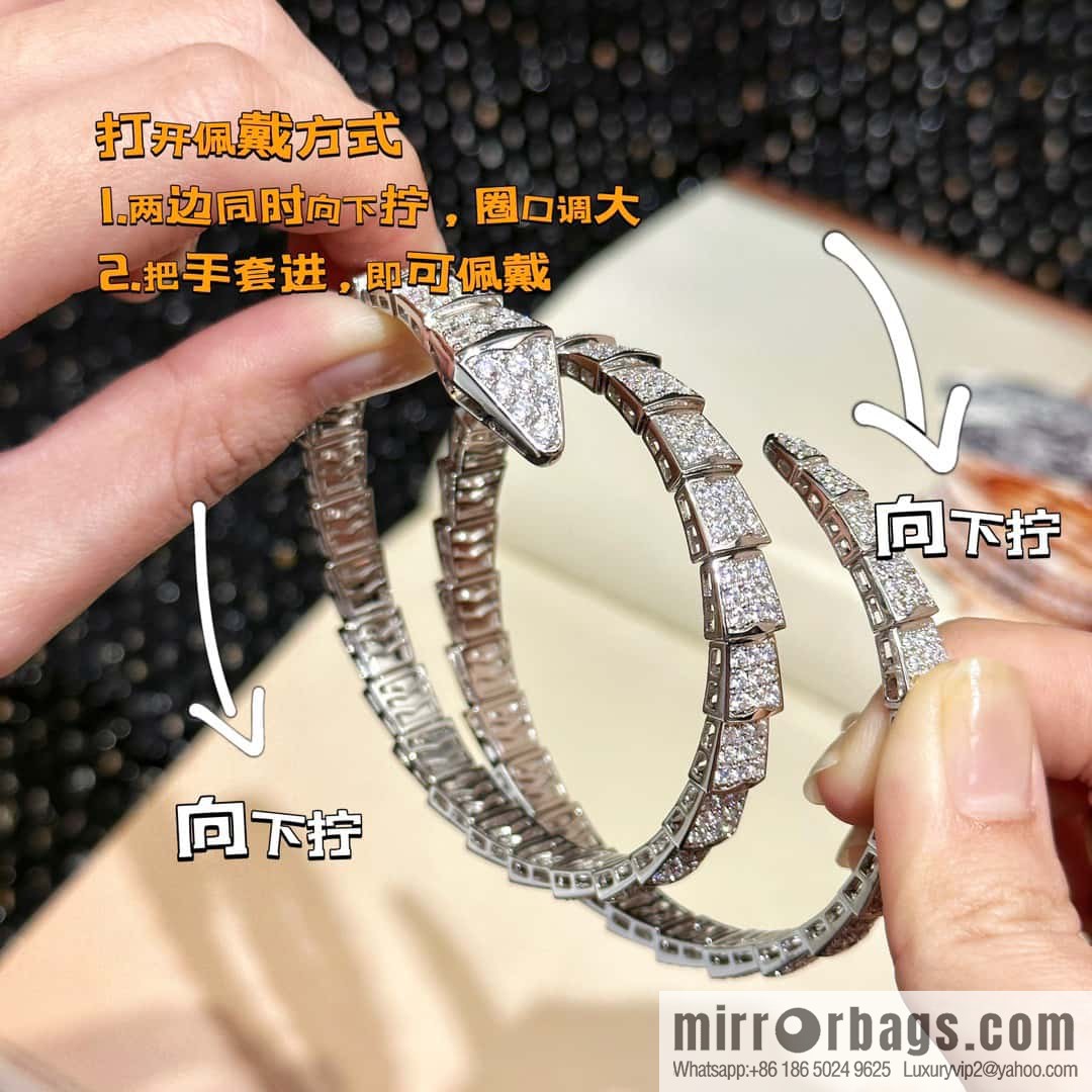 ☀BVLGARI three-layer full diamond snake bone bracelet bracelet ☀
