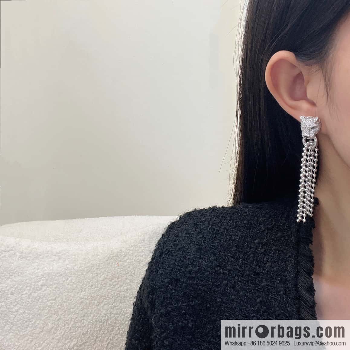 ☀️Cartier PANTHÜRE DECARTIER Jungle Series Full Diamond Leopard Tassel Earrings