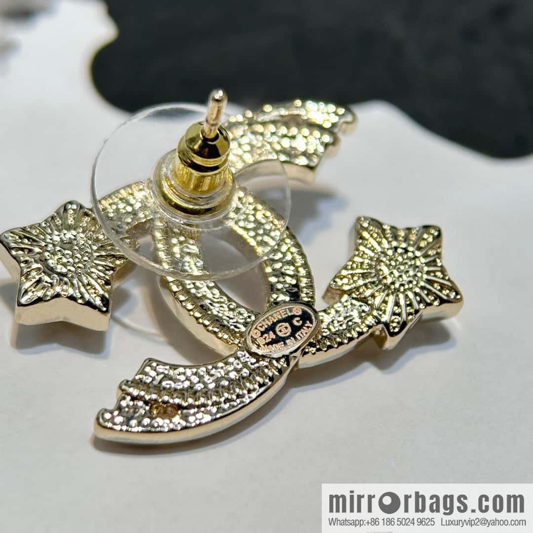 ☀️New ☑️ Chanel double C pentagram ⭐ star stud earrings ☀️