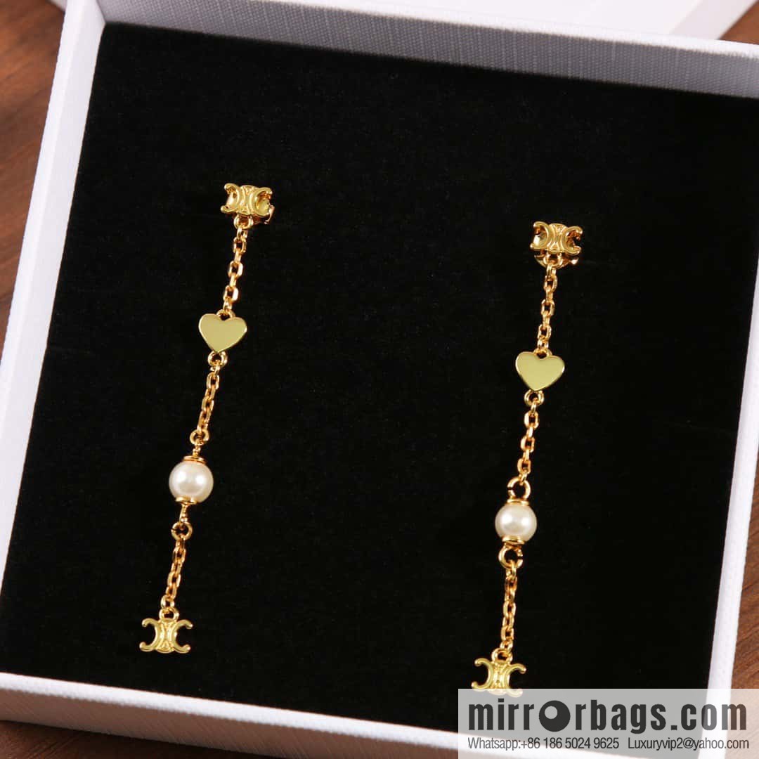 ❗️New ❗️ ☀️ New ☑️ Celine Celine Arc de Triomphe peach heart love pearl stud earrings