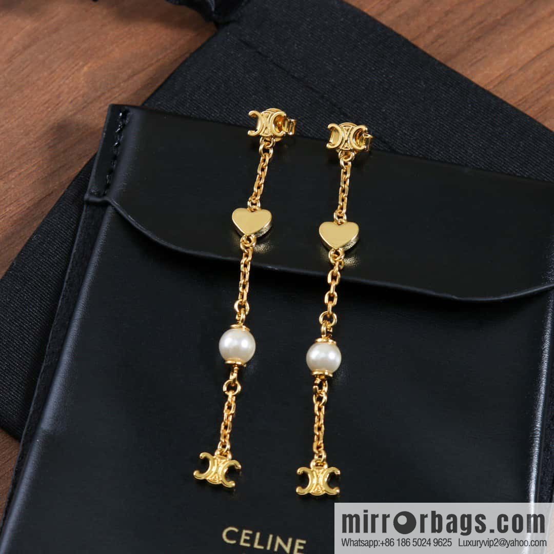❗️New ❗️ ☀️ New ☑️ Celine Celine Arc de Triomphe peach heart love pearl stud earrings