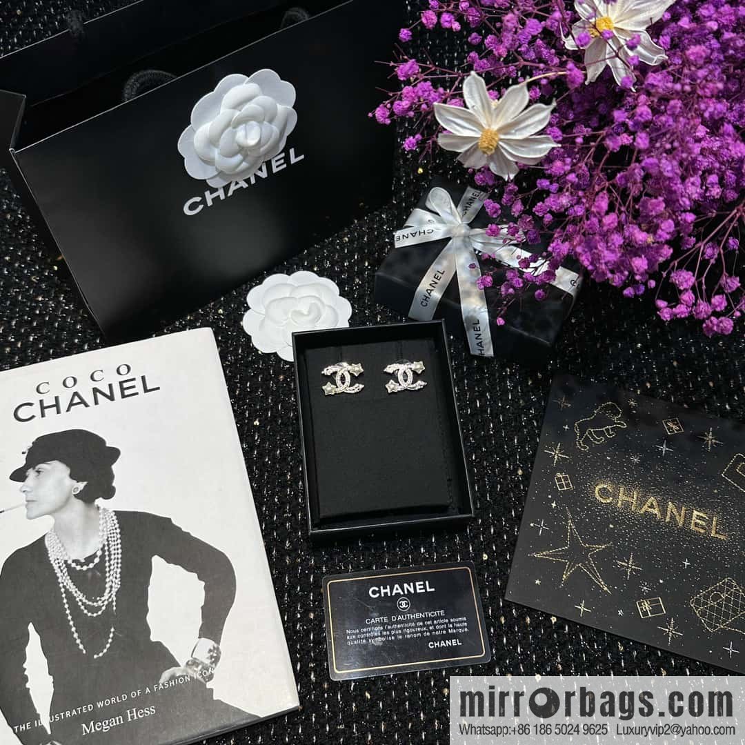 ☀️New ☑️ Chanel double C pentagram ⭐ star stud earrings ☀️
