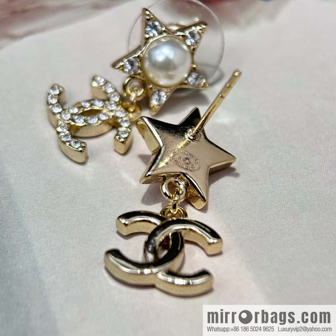 ☀️New ☑️ Chanel c2 double C pentagram ⭐ star stud earrings ☀️