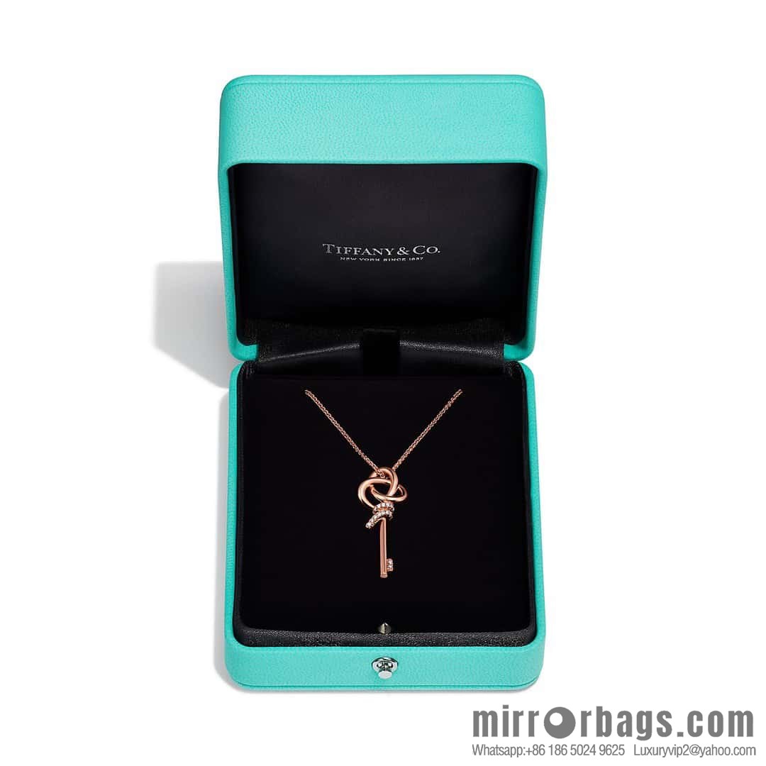 ❗️New ❗️ New ☑️ TIFFANY & Co. Woven Half Diamond Key Necklace