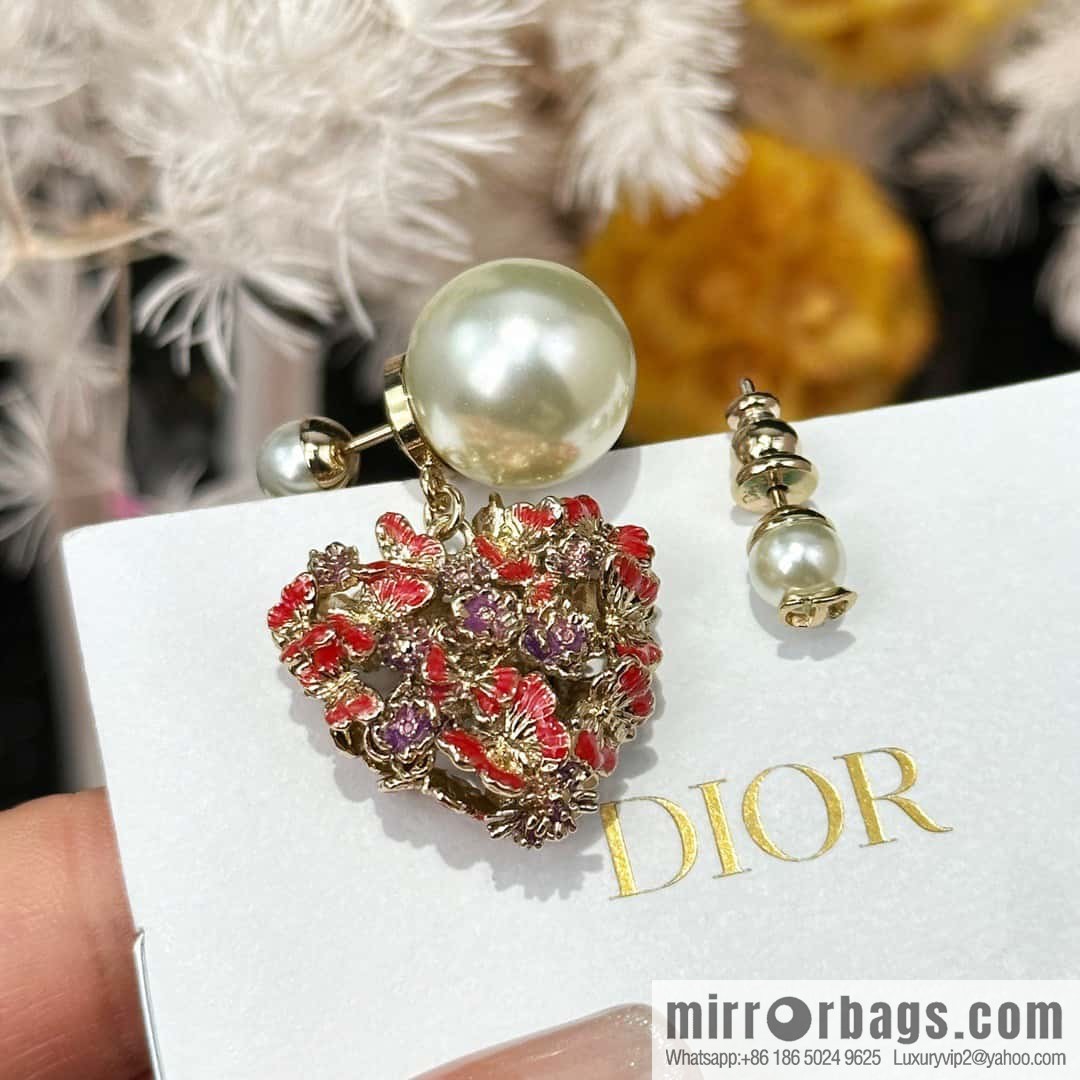 New ☑️ Dior Tribales pink peach heart love flower stud earrings