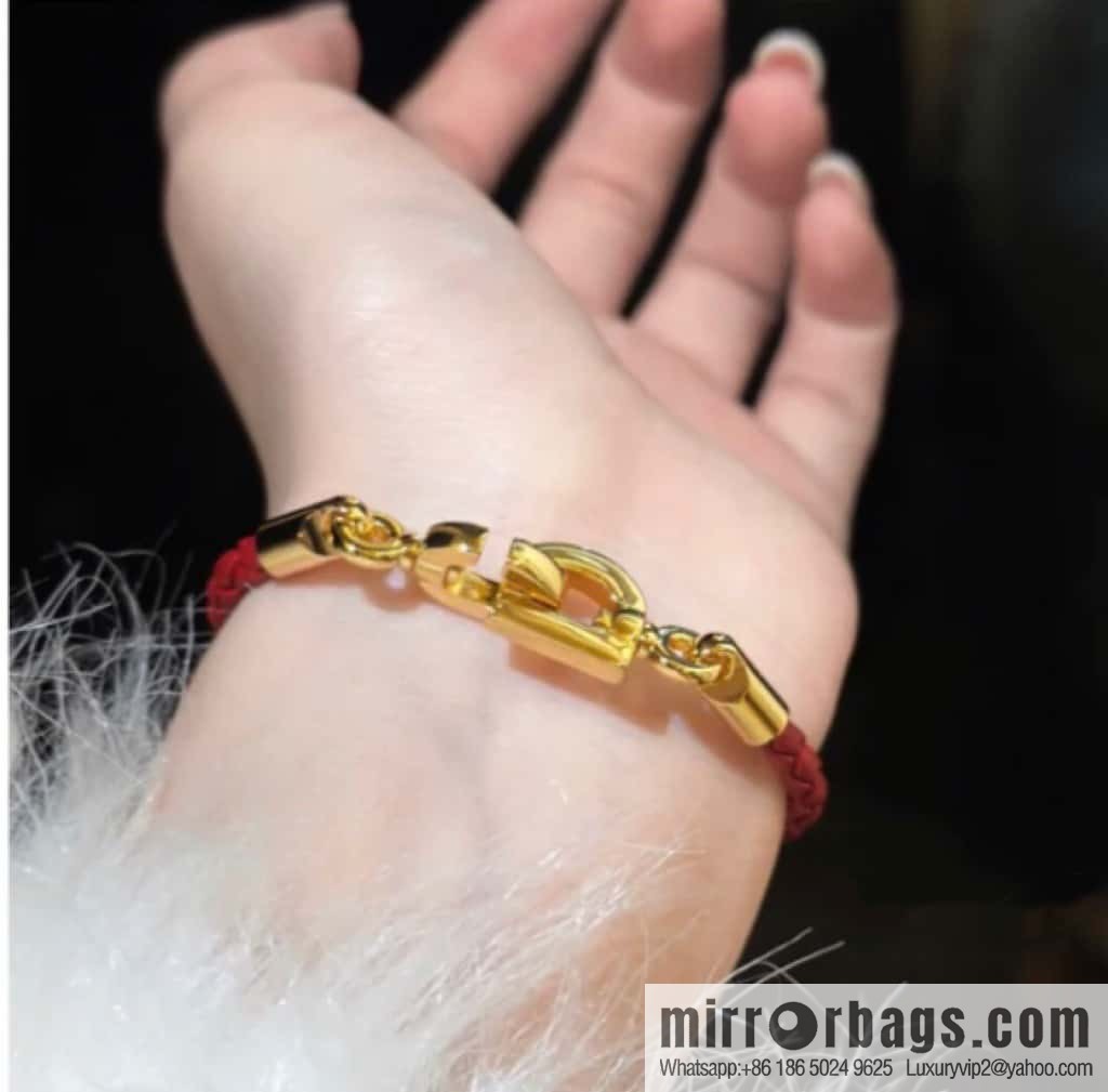 ❗️New ❗️ [Style] DIOR Dior Gold CD LOCK Red Rope Bracelet Hand Rope