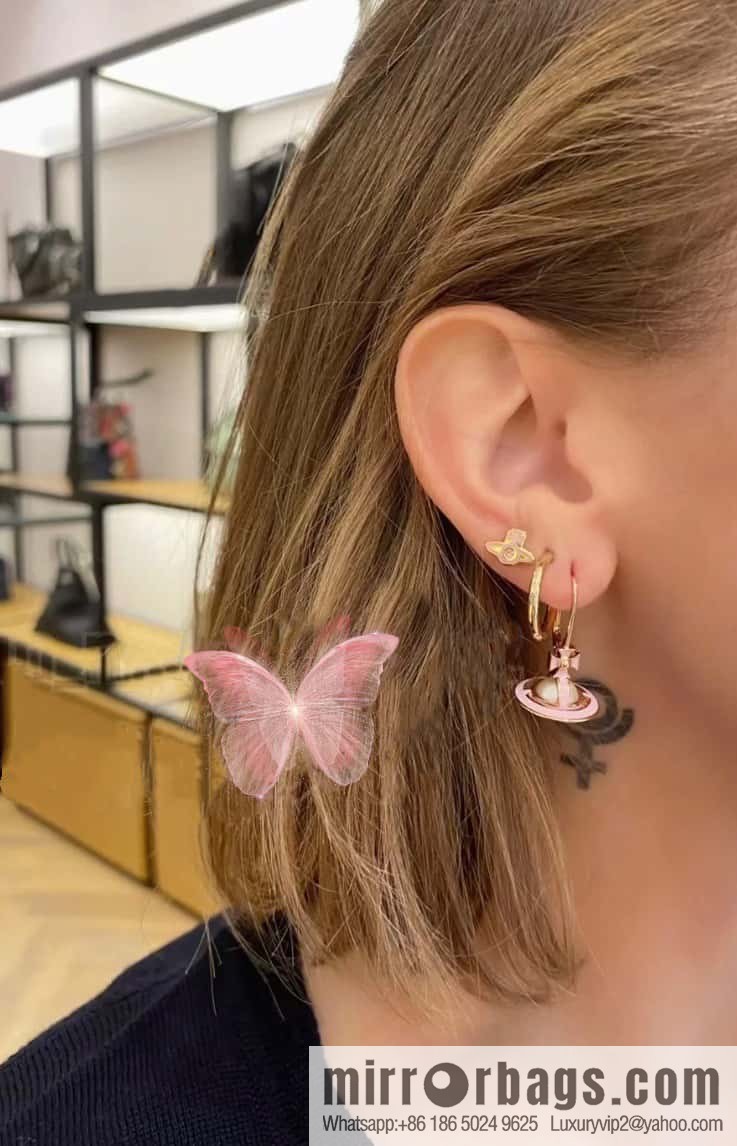 ❗️New ❗️ Original order y New ☑️ Vivienne Westwood Queen Mother Saturn stud earrings