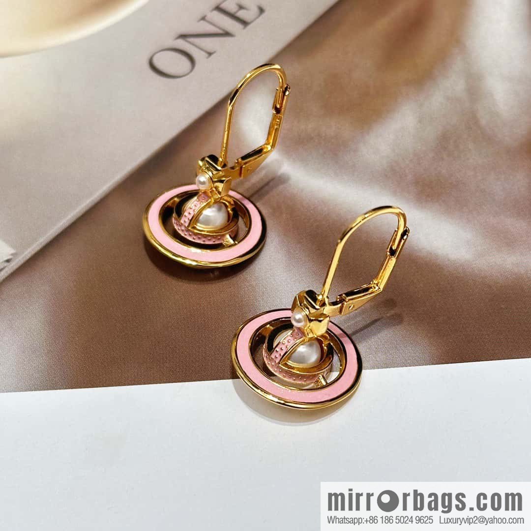 ❗️New ❗️ Original order y New ☑️ Vivienne Westwood Queen Mother Saturn stud earrings