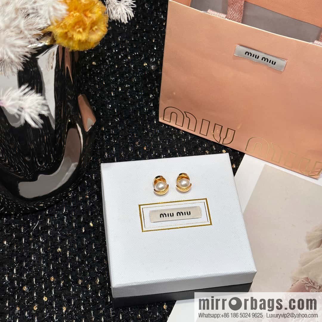 ❗️New ❗️ Miu Miu Miu Pearl Glossy Earrings
