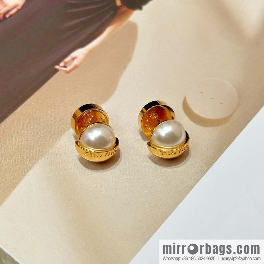 ❗️New ❗️ Miu Miu Miu Pearl Glossy Earrings