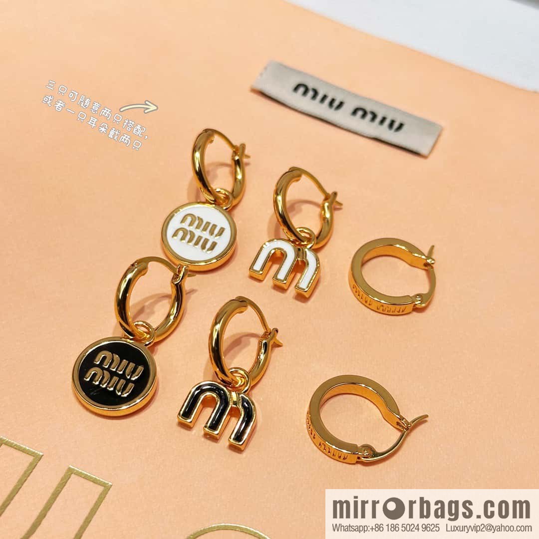 ❗️New ❗️ MIU MIU Miu Miu three-piece set oil drip earrings earrings