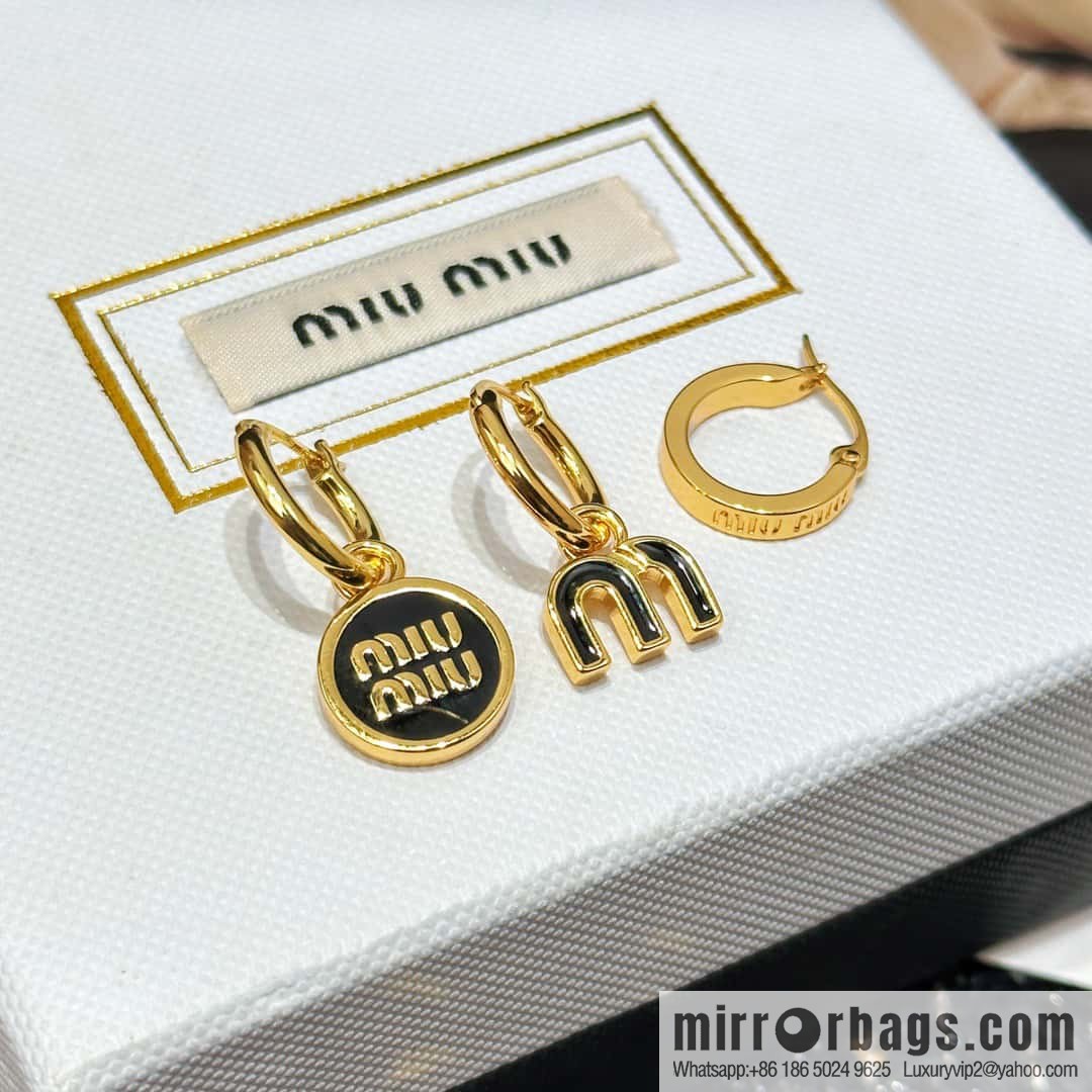 ❗️New ❗️ MIU MIU Miu Miu three-piece set oil drip earrings earrings